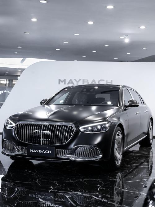 成都184岚图汽车的售后服务让用户无忧出行，迈巴赫未来的豪华车趋势